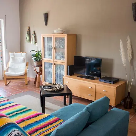 Rum i privatbostad Vacation House By Surf Beach Ericeira Encarnacao