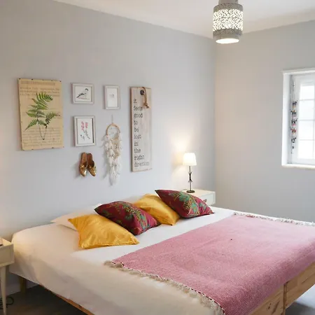 Vacation House By Surf Beach Ericeira Rum i privatbostad *