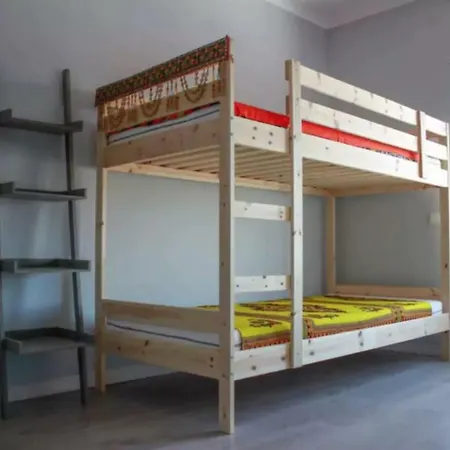 Vacation House By Surf Beach Ericeira Rum i privatbostad *