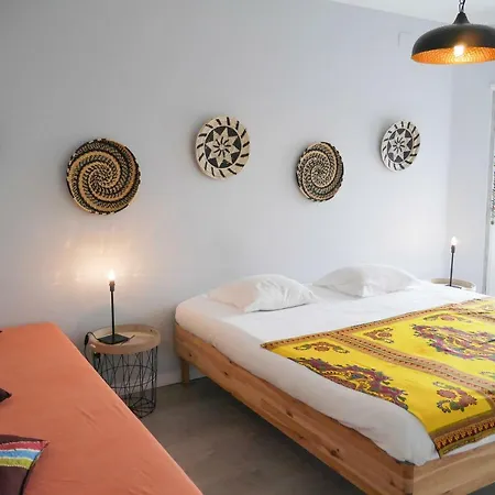 Vacation House By Surf Beach Ericeira Rum i privatbostad