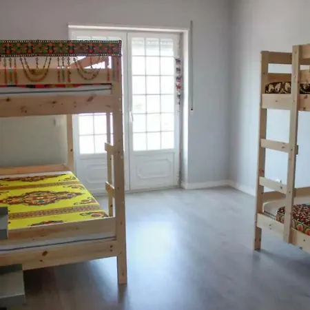 Rum i privatbostad Vacation House By Surf Beach Ericeira Encarnacao