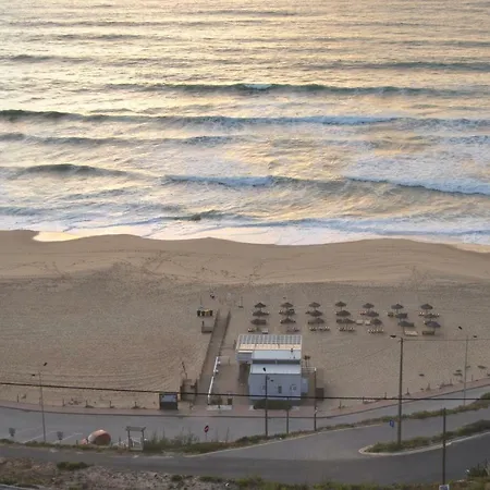 Rum i privatbostad Vacation House By Surf Beach Ericeira Encarnacao